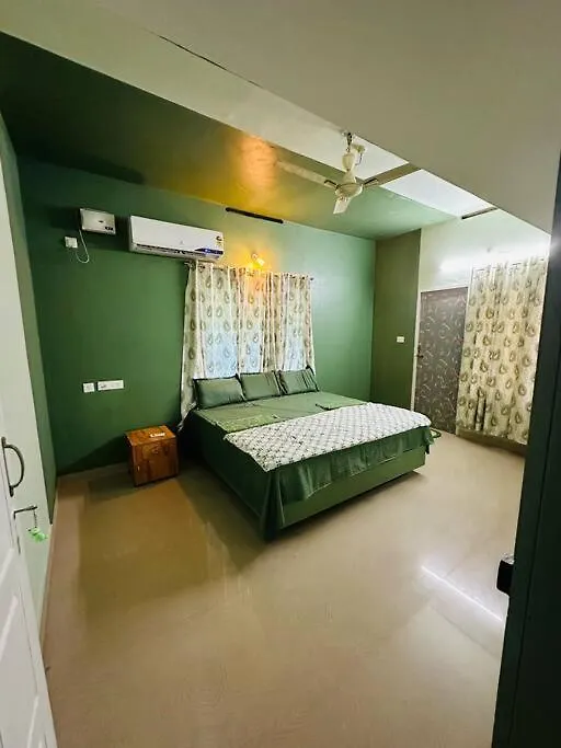 Tranquil Bay Homestay Varkala 0*,  India